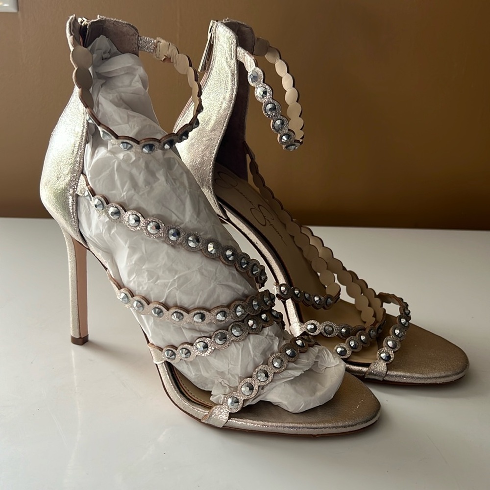 Women’s Jessica Simpson Heels - Picture 3 of 11